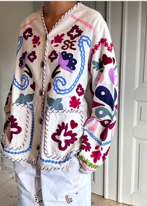 Maggie jakke Flower Festival Sissel Edelbo 